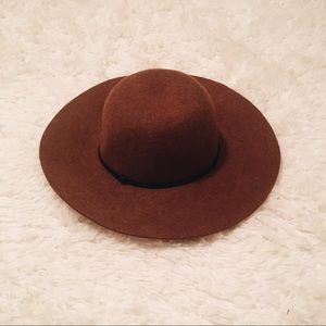*NEVER WORN* Target brown floppy hat